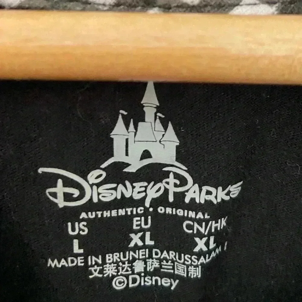 Disney Parks Minnie Tee - size large - Picture 4 of 5